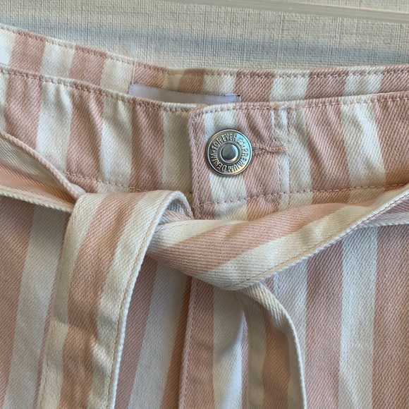 F21+ Vertically Stripped Jeans • Sz 16 • NEW! - Picture 3 of 11